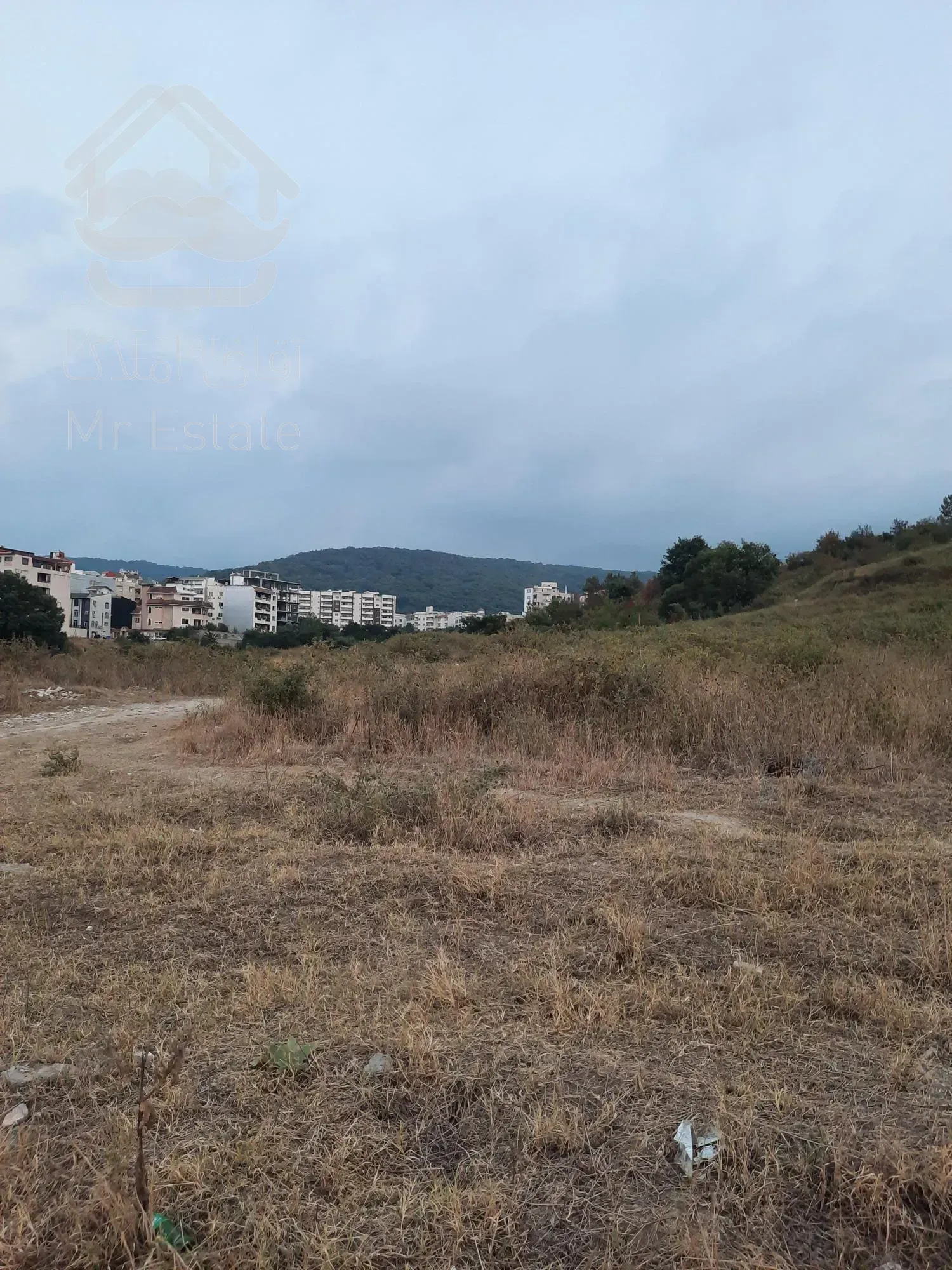 زمینی با موقعیت عالی