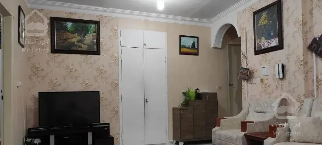 ۵۶ متر  خیابان اصلانی