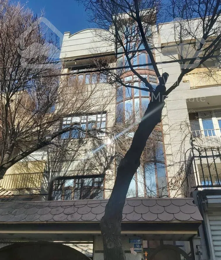 ۳۵متر همراه ۸مترپاسیو خیابان غفوری