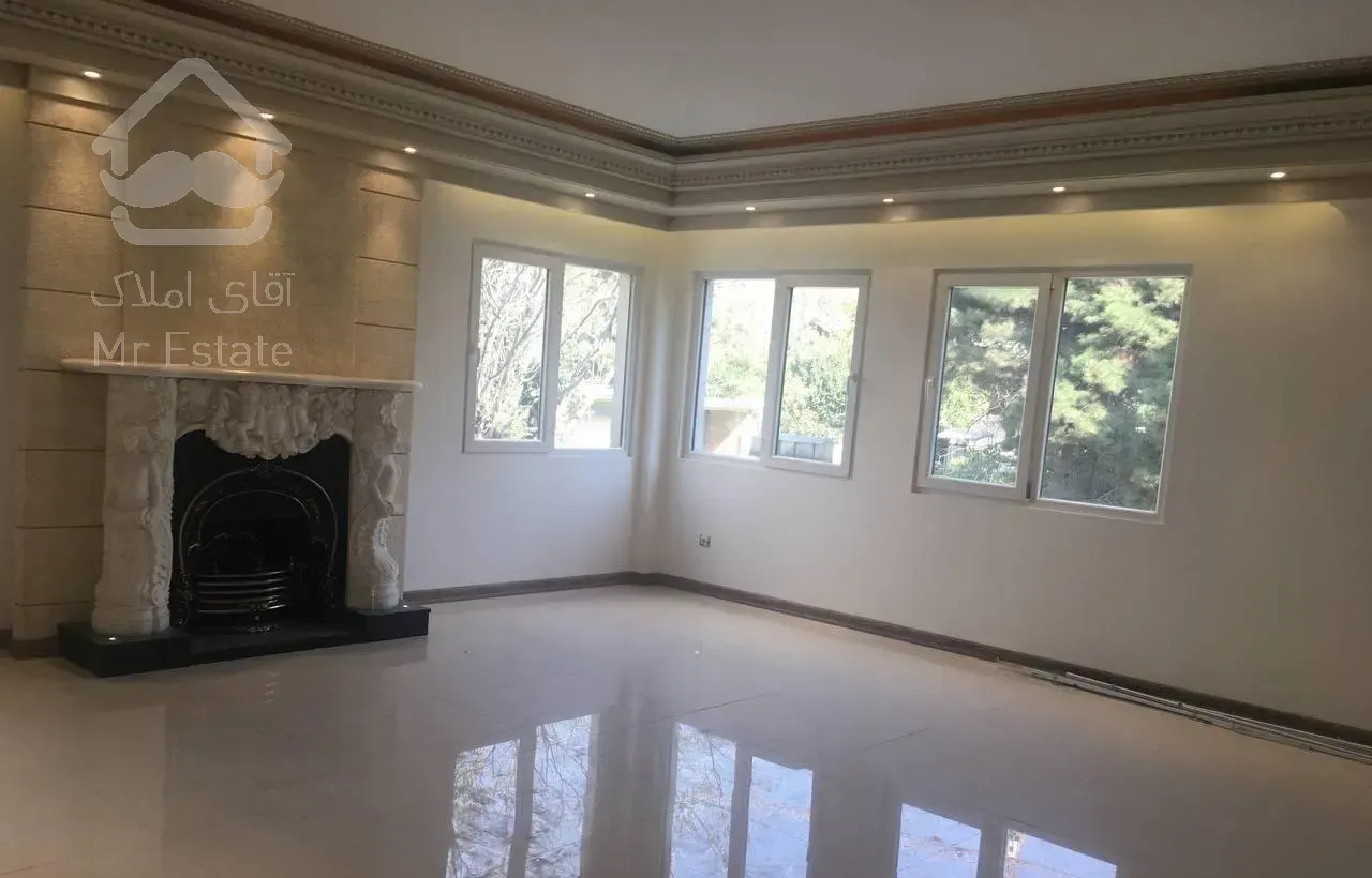 ۲۴۰ متر/ ۳خواب / فول مشاعات/ کامرانیه شمالی