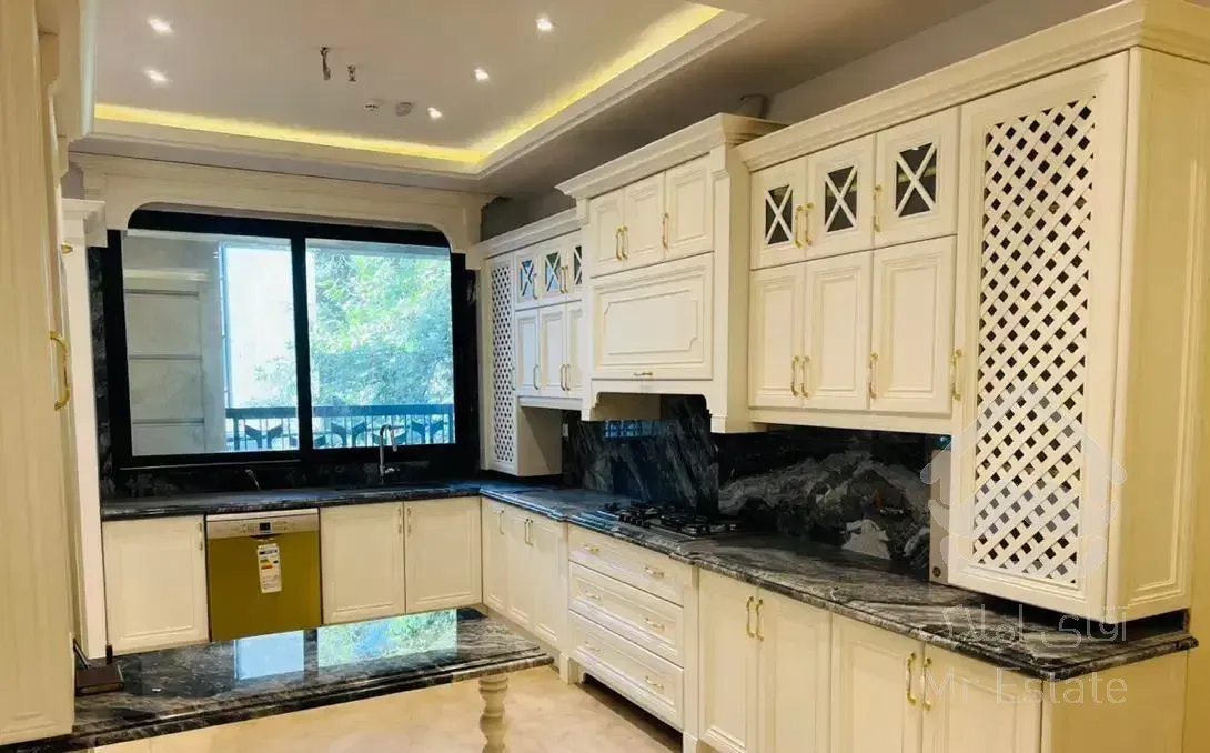 پاسداران ۱۲۰ متر ۲ خواب آفتابگیر فول امکانات