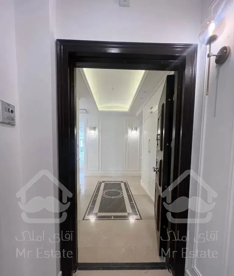 زعفرانیه تک واحدی ۲۵۰متر ۴خواب