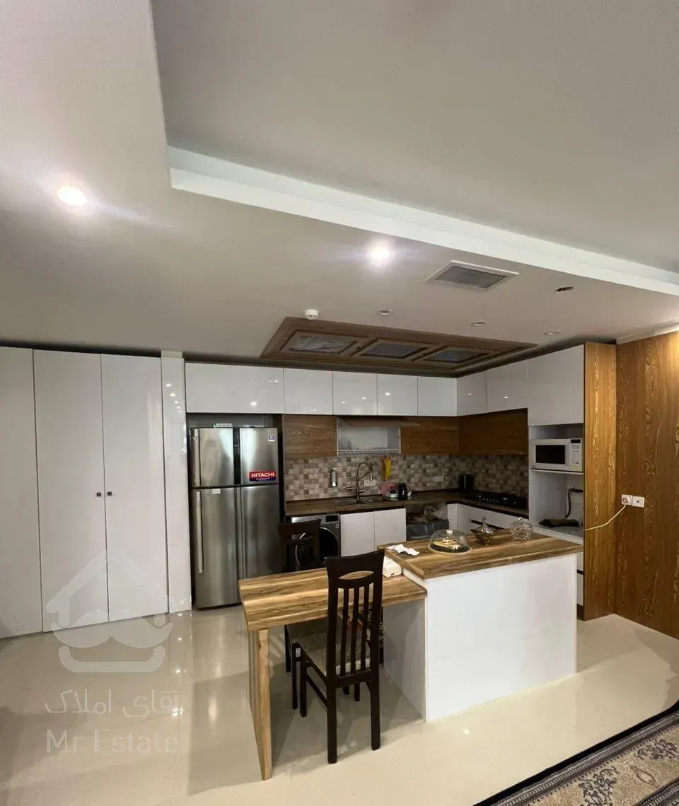 آپارتمان ۱۱۴ متر ۲ خواب/نوساز/تخلیه/چیتگر،ایرانمال