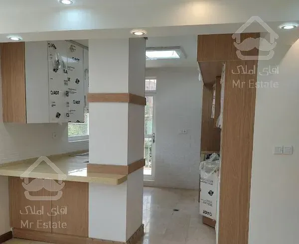 110متر/آپارتمان/صادقیه/سه خواب