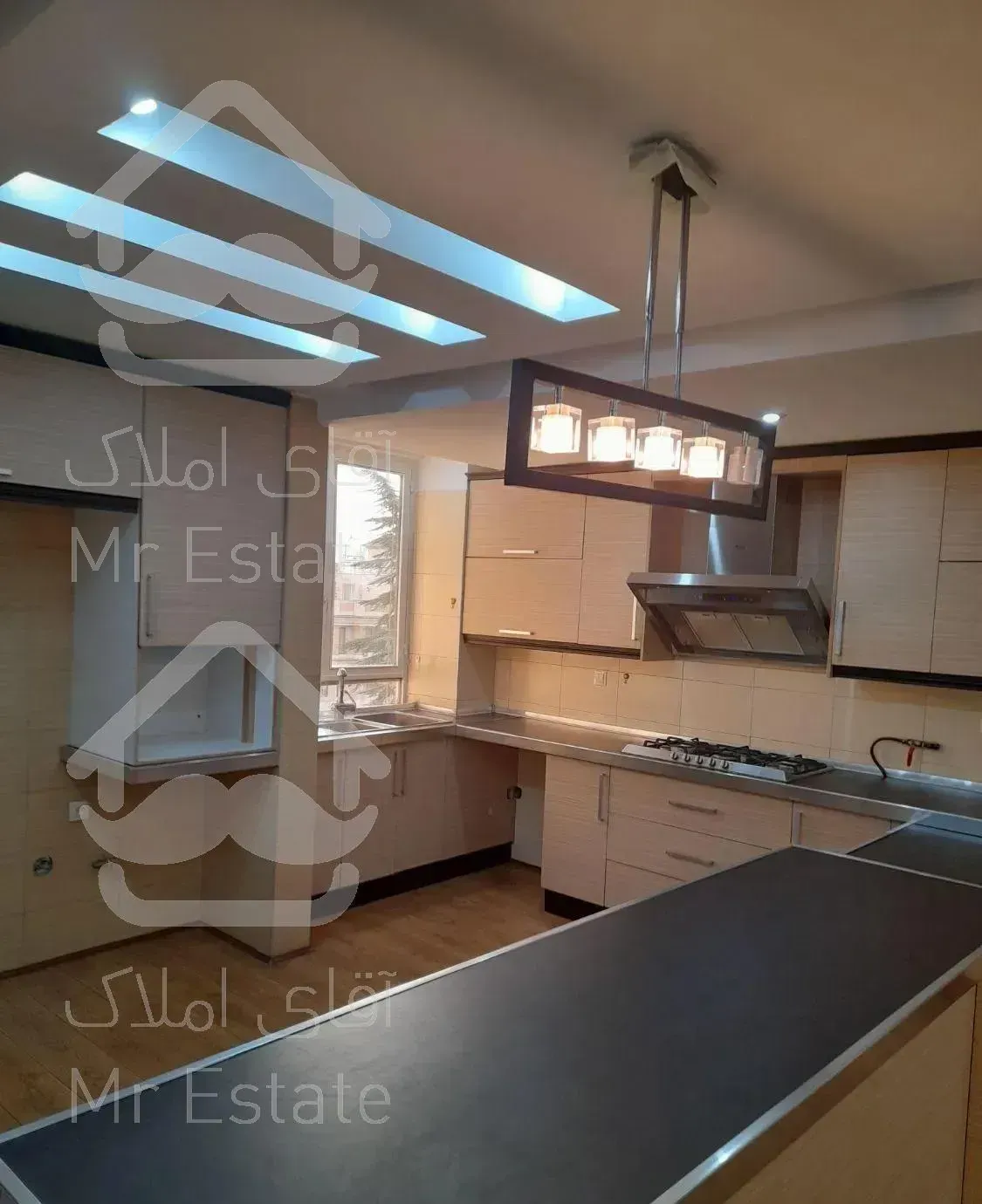 آپارتمان۱۲۸متر۲خواب خیابان دربند