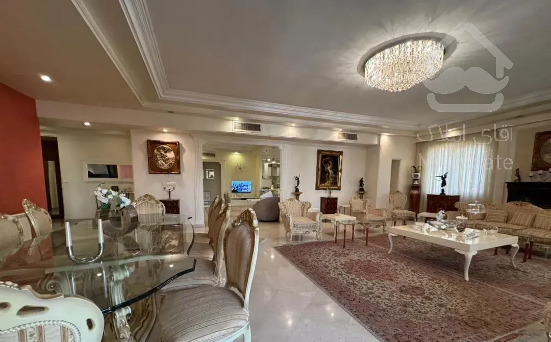 فروش آپارتمان ۳۰۵ متری ۴ خوابه در دروس