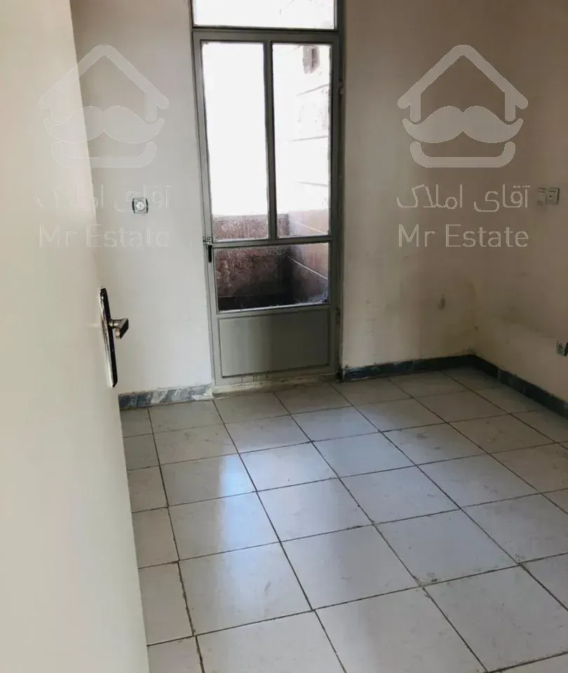 آپارتمان ۹۰ متری، دو خواب، سند تک برگ