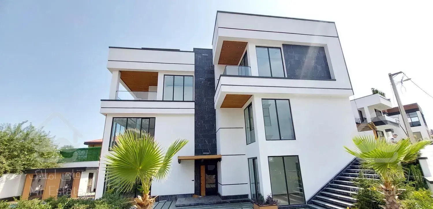 ویلا شهرکی 520 متر تربیلکس در رویان