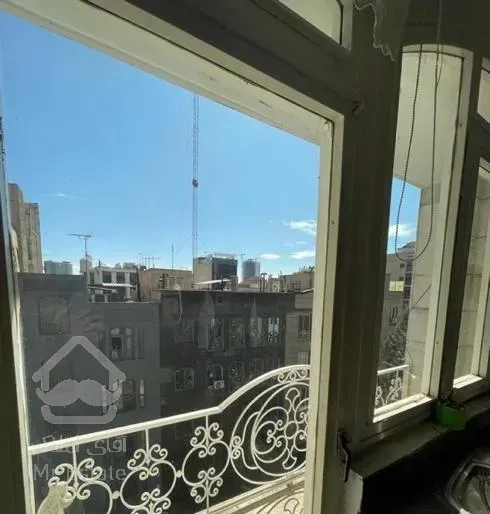 ۱۳۱ متر قدرالسهم دار/۳خواب/شیراز شمالی/تک واحد/ونک