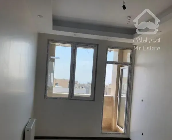 ۱۱۲ متر ، نوساز کلیدنخورده ، فلکه اول صادقیه