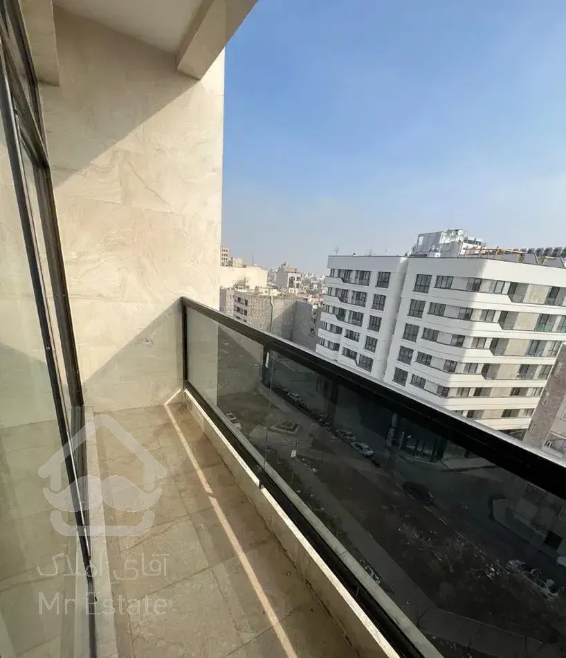 ۲۲۵ متر . عکس واقعی . لوکس ترین آپارتمان ۴ خواب