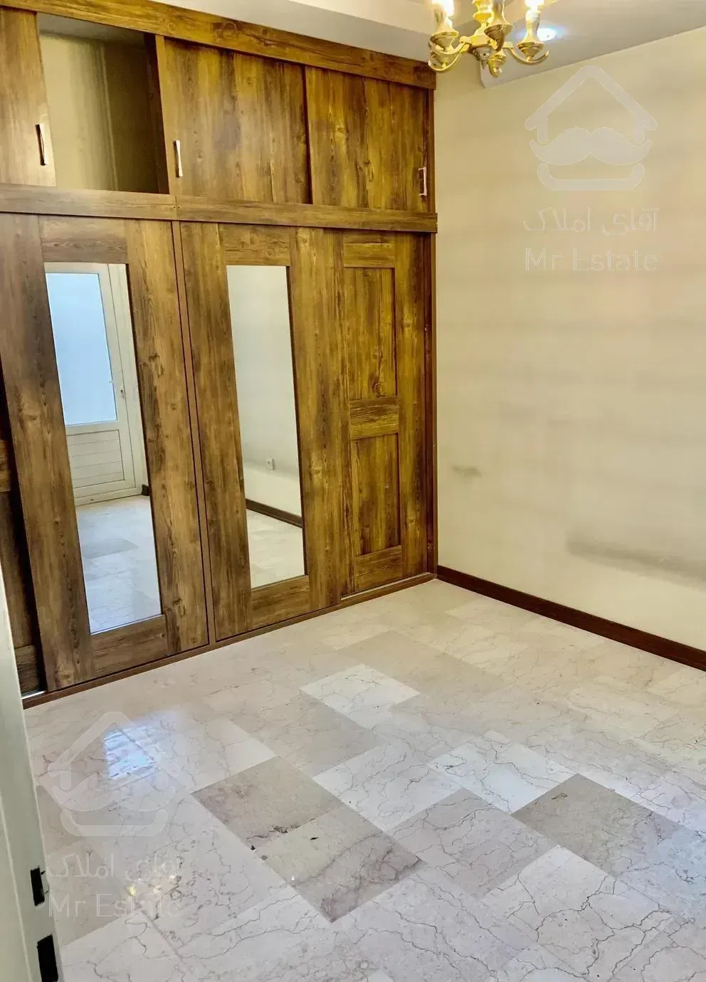 ۶۳ متر یک‌خواب