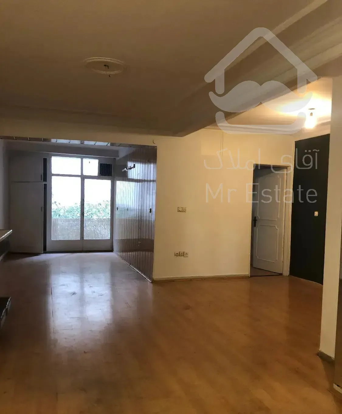 فرمانیه ۹۰‌متر یک خوابه موقعیت اداری