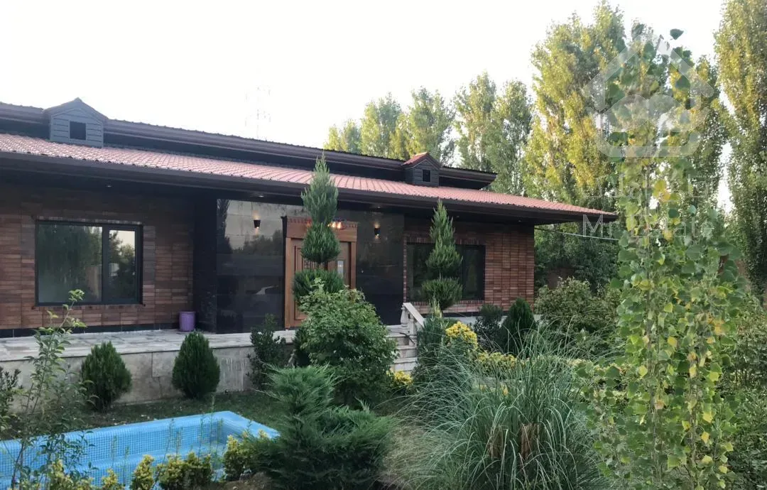 ویلا باغ 1950 متری دو خواب سند تک برگ