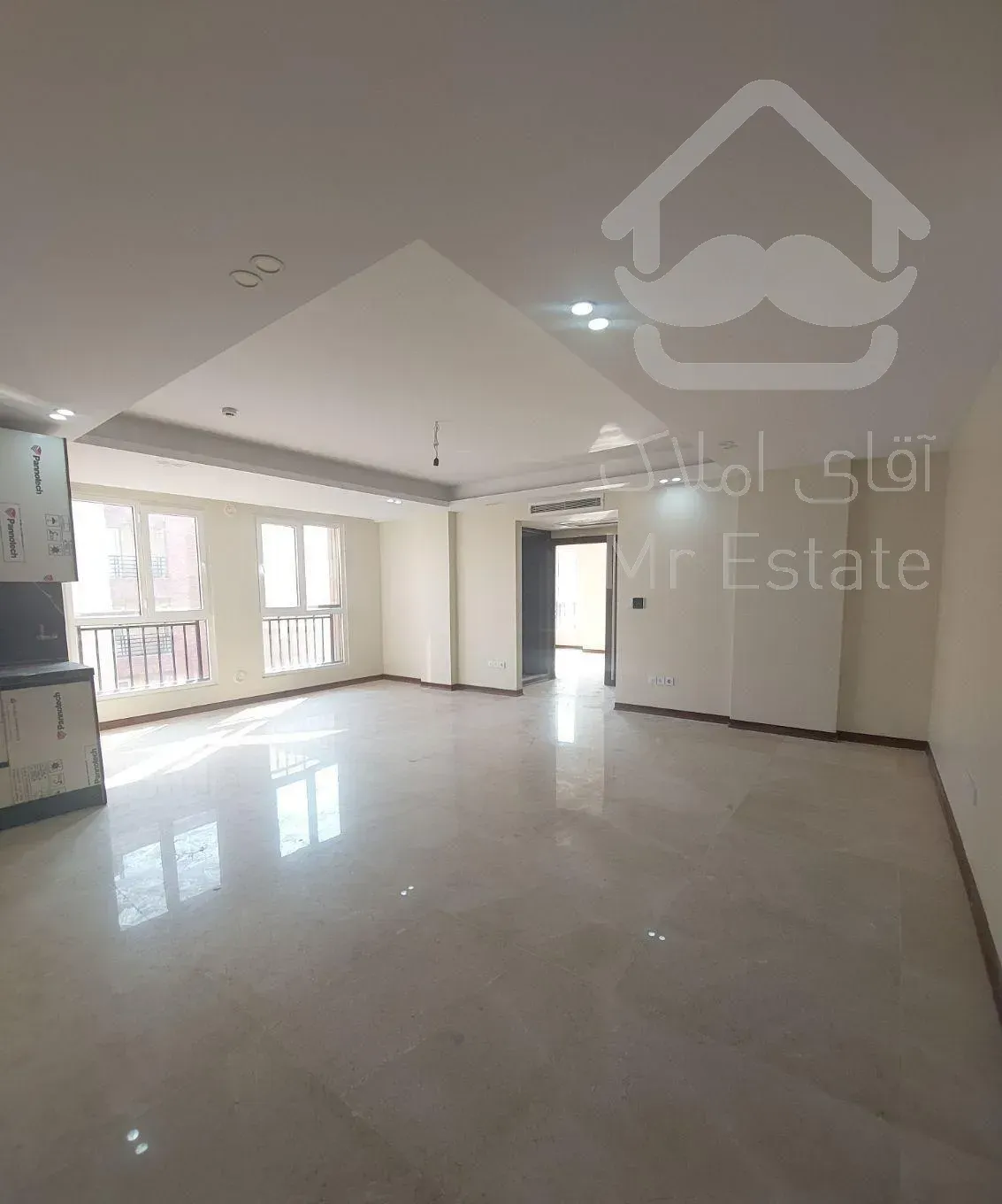 آپارتمان ۹۵ متری کلید نخورده فول