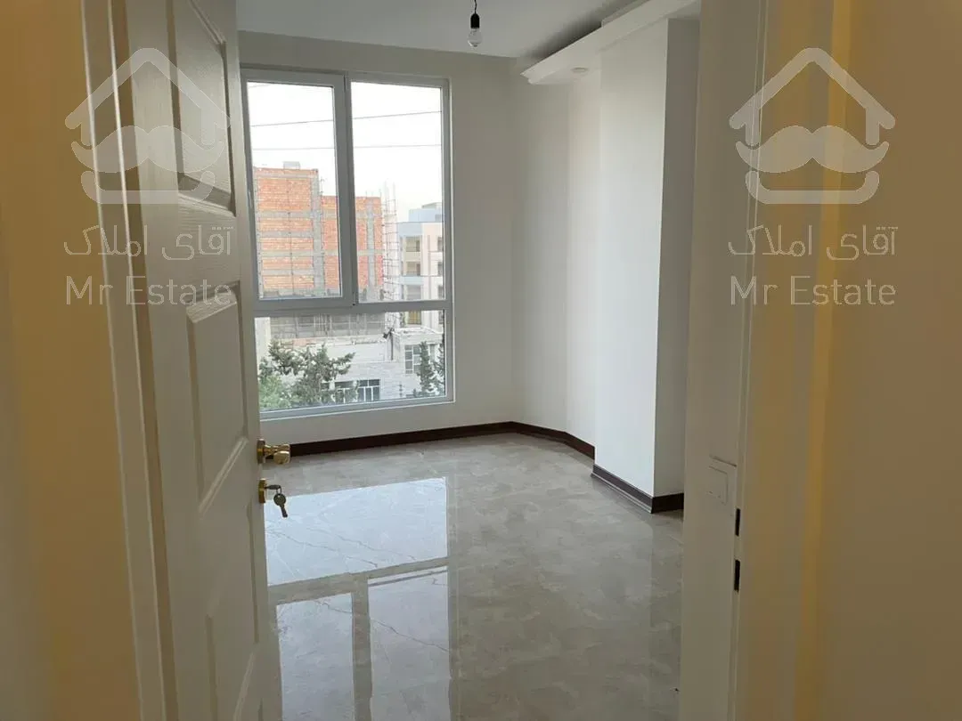 100 متر / دوخواب / شمال مرزداران / رو به آفتاب