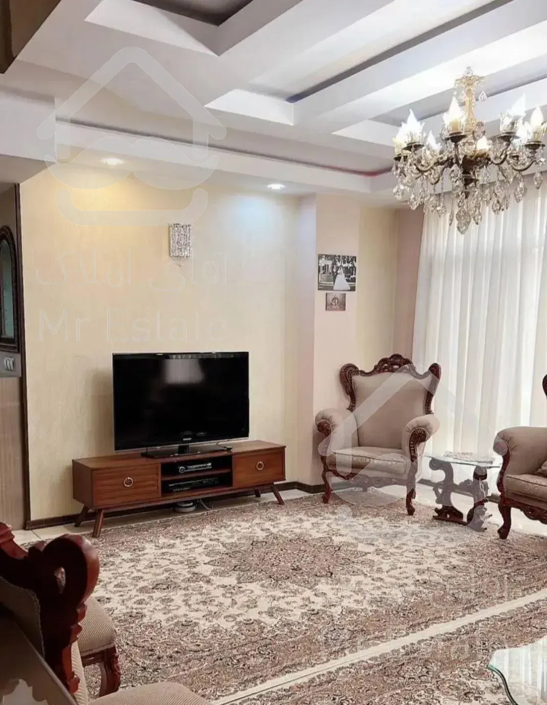 ۹۰ متر دو خواب ایرانشهر با امکانات