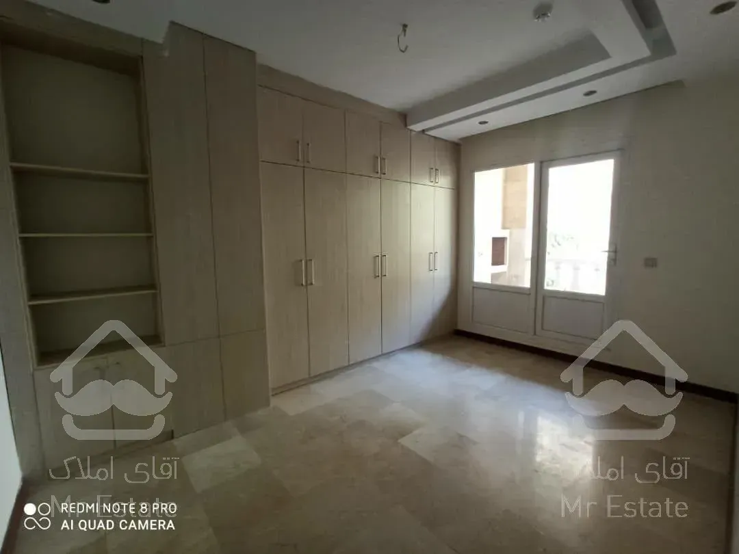 230 متر در بهترین لوکیشن کامرانیه