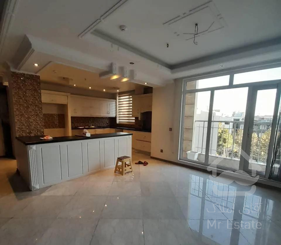 آپارتمان ۱۴۰ متری خواجه عبداله شمال