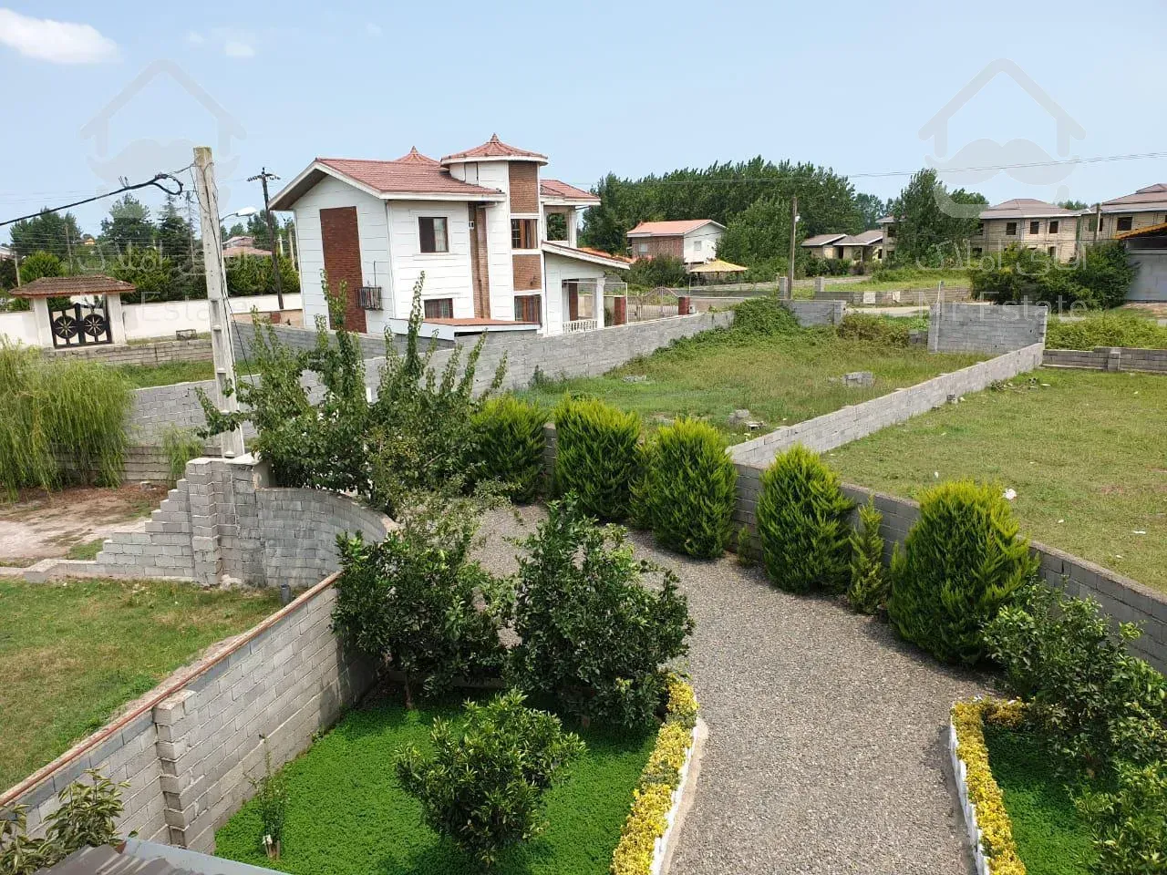 فروش ویلا لوکس شخصی ساز دوبلکس ۳۱۵متر درچاف وچمخاله