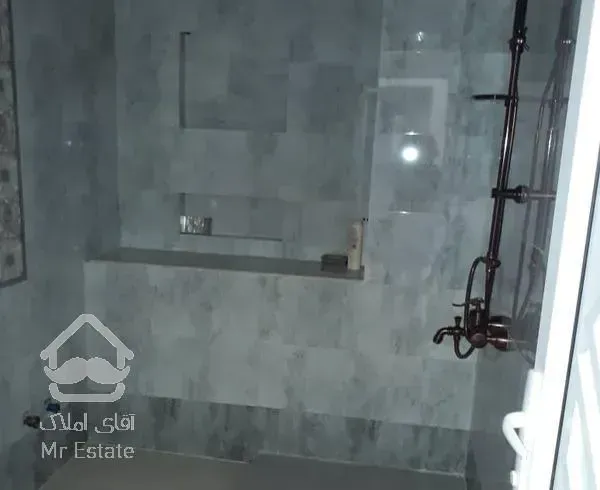 اپارتمان ۳خوابه بر خیابان اصلی راه اهن کلید نخورده