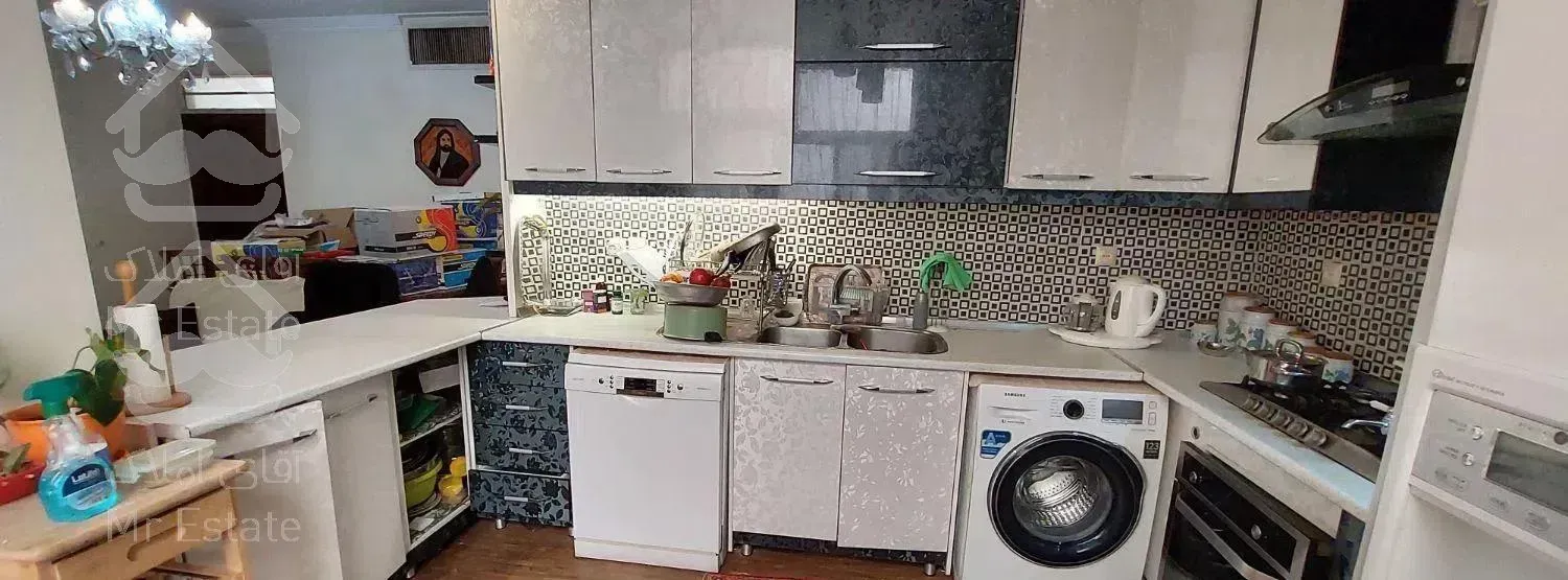 آپارتمان ۱۱۰ متری شیک