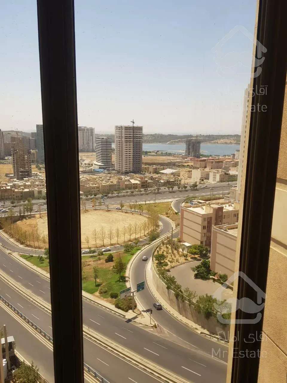 پیش خرید ۱۰۰متر ۲خواب دریاچه چیتگر ویو ابدی