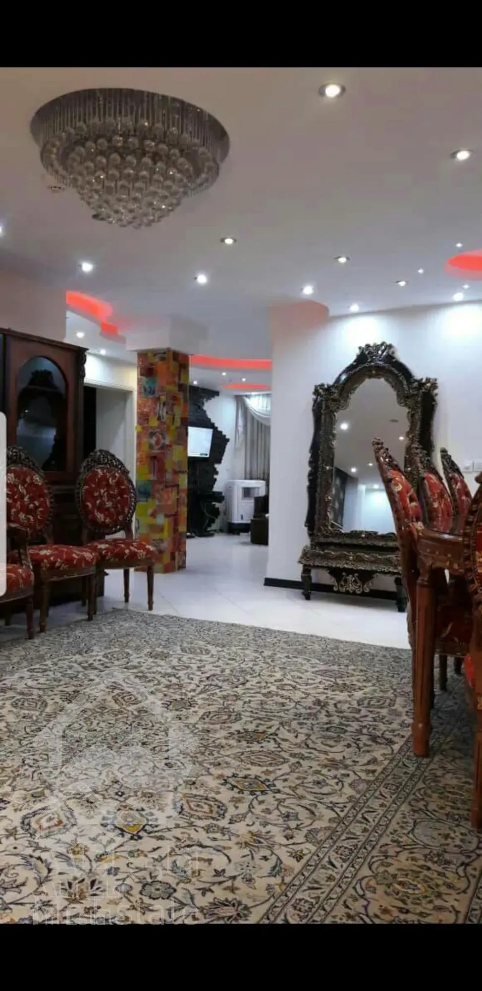 مجتمع مسکونی ۱۵۰ متری واقع در سعادت آباد