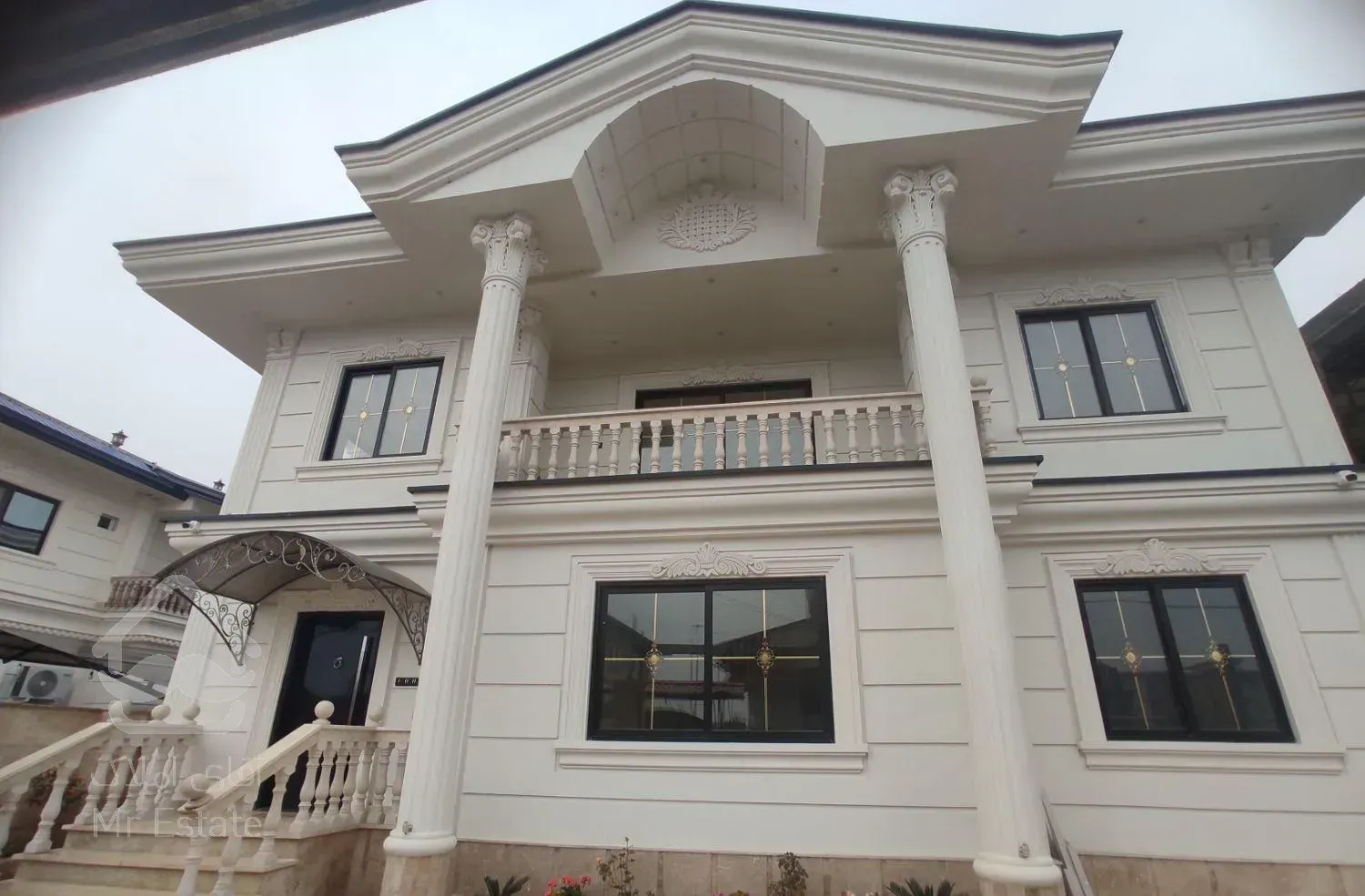 ویلا استخردار در رامسر/ ۴ خواب/ فروشنده واقعی