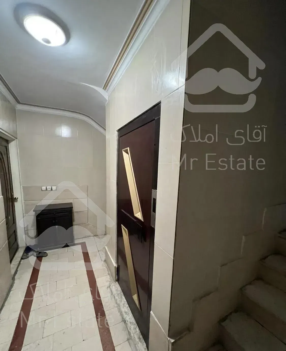 آپارتمان ۱۱۰ متری دو نبش فلکه اول تهران پارس