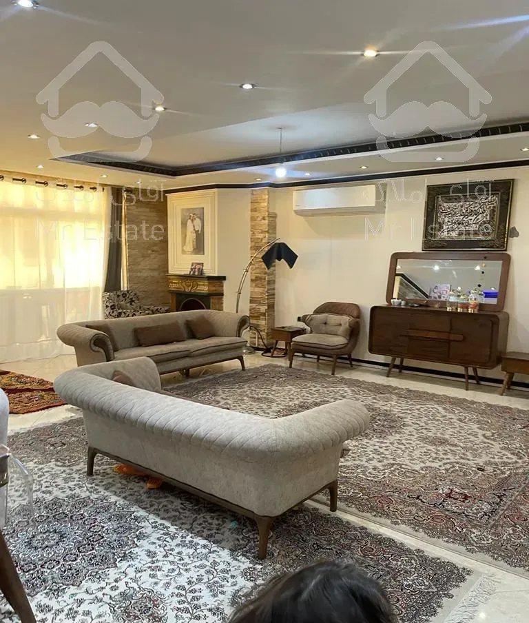 اپارتمان ۱۴۰ متری شهید یوسفیان