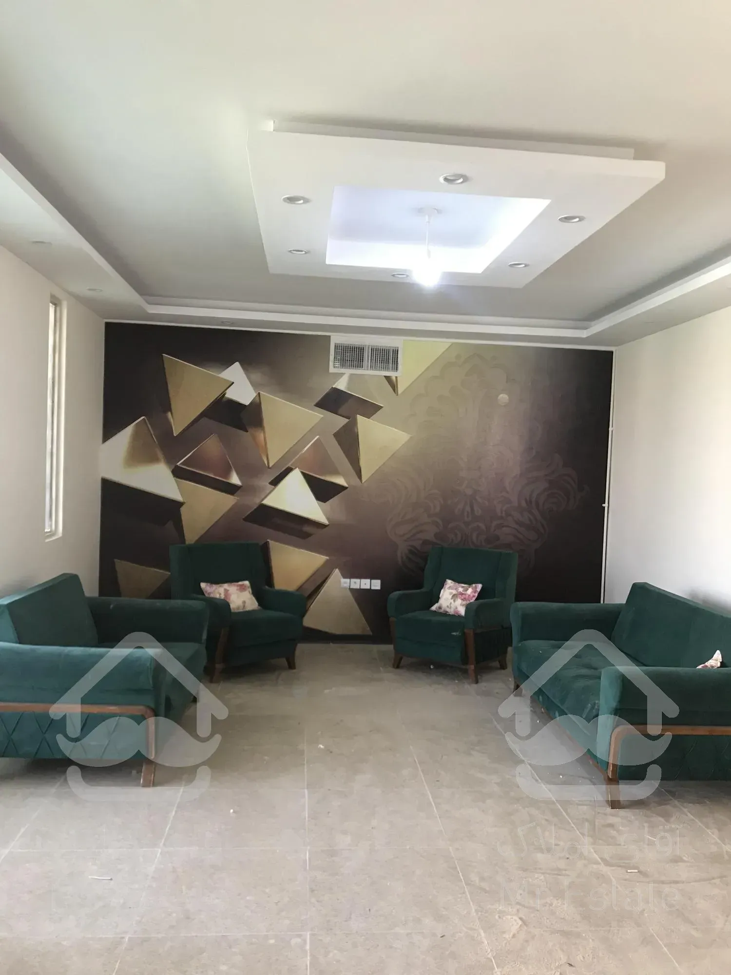 ۵۶۰ متر زمین ۱۰۰ متر بنا ویلایی در سهیلیه