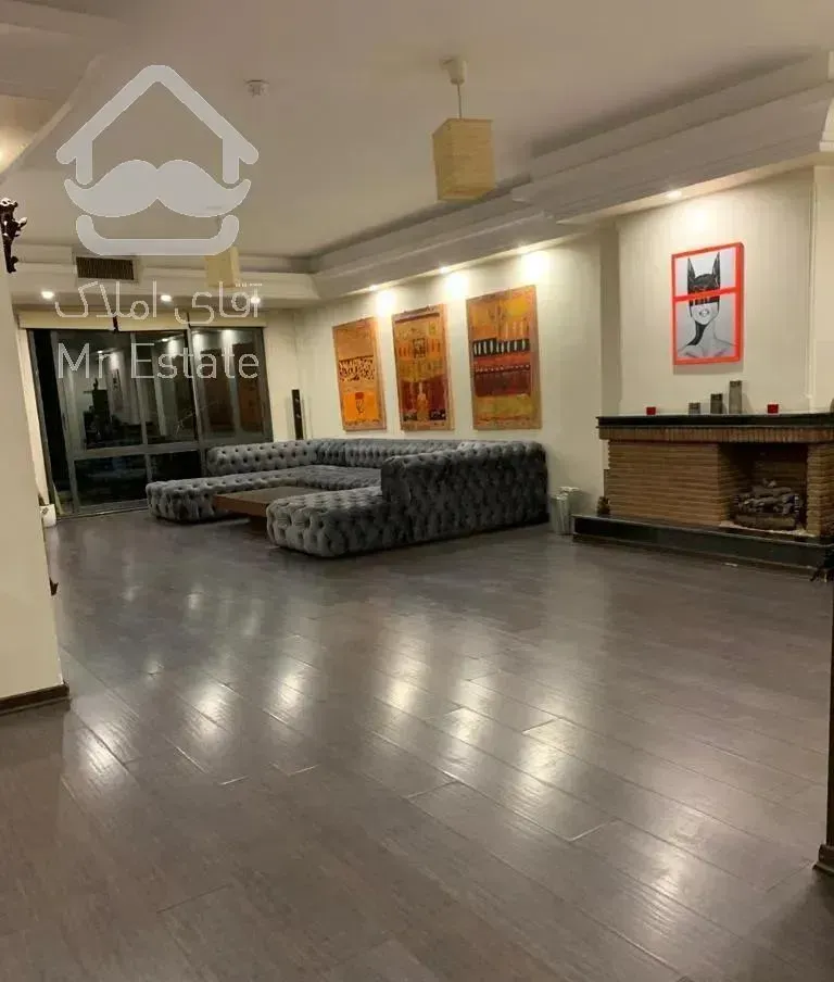 ۱۴۶متر/۳خواب/چشم انداز کوه/طبقه هفتم