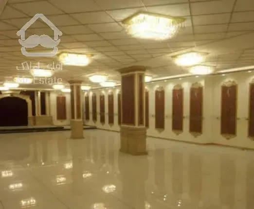 فروش مغازه تجریش 520  متر لوکس