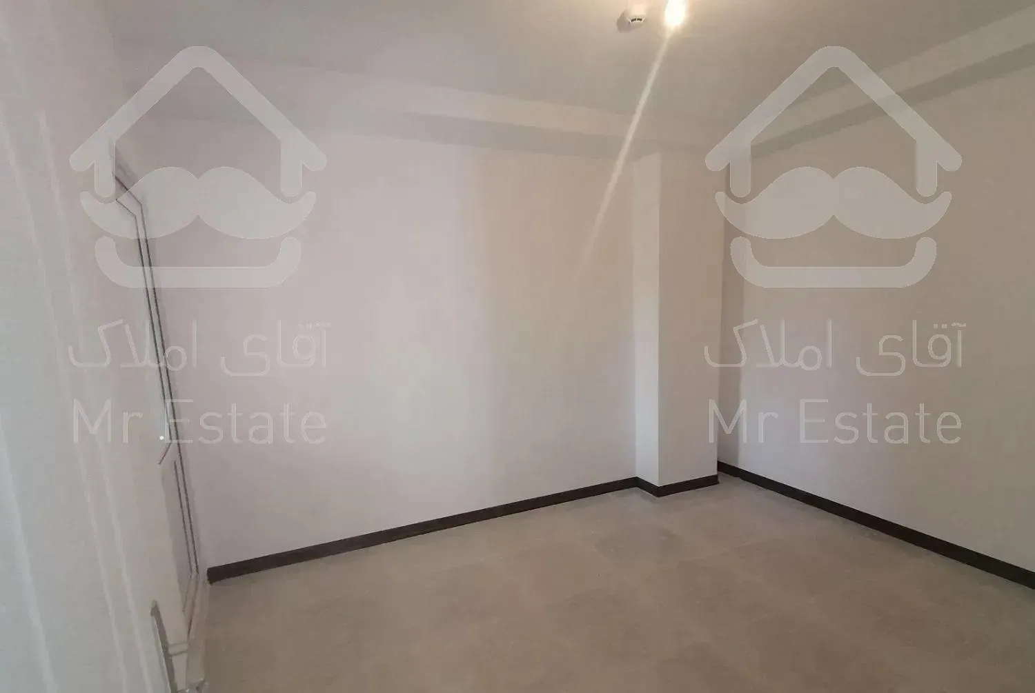 75 متر دو خواب کلید نخورده