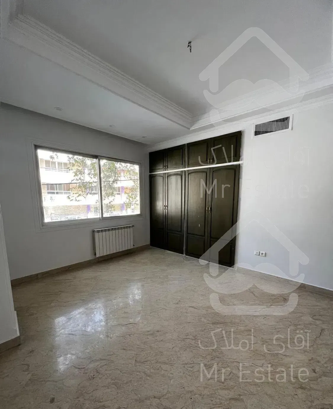 آپارتمان ۱۲۷ متری بدون مالک و تخلیه