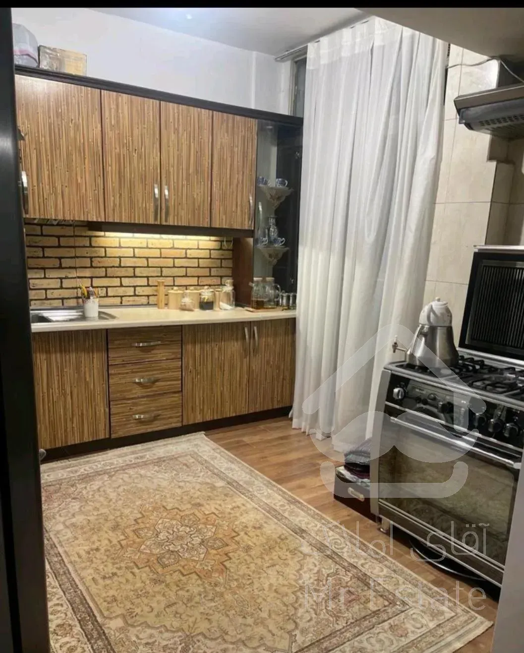 فروش آپارتمان ۱۲۶ متری ۳ خوابه طبقه ۲ در توانیر