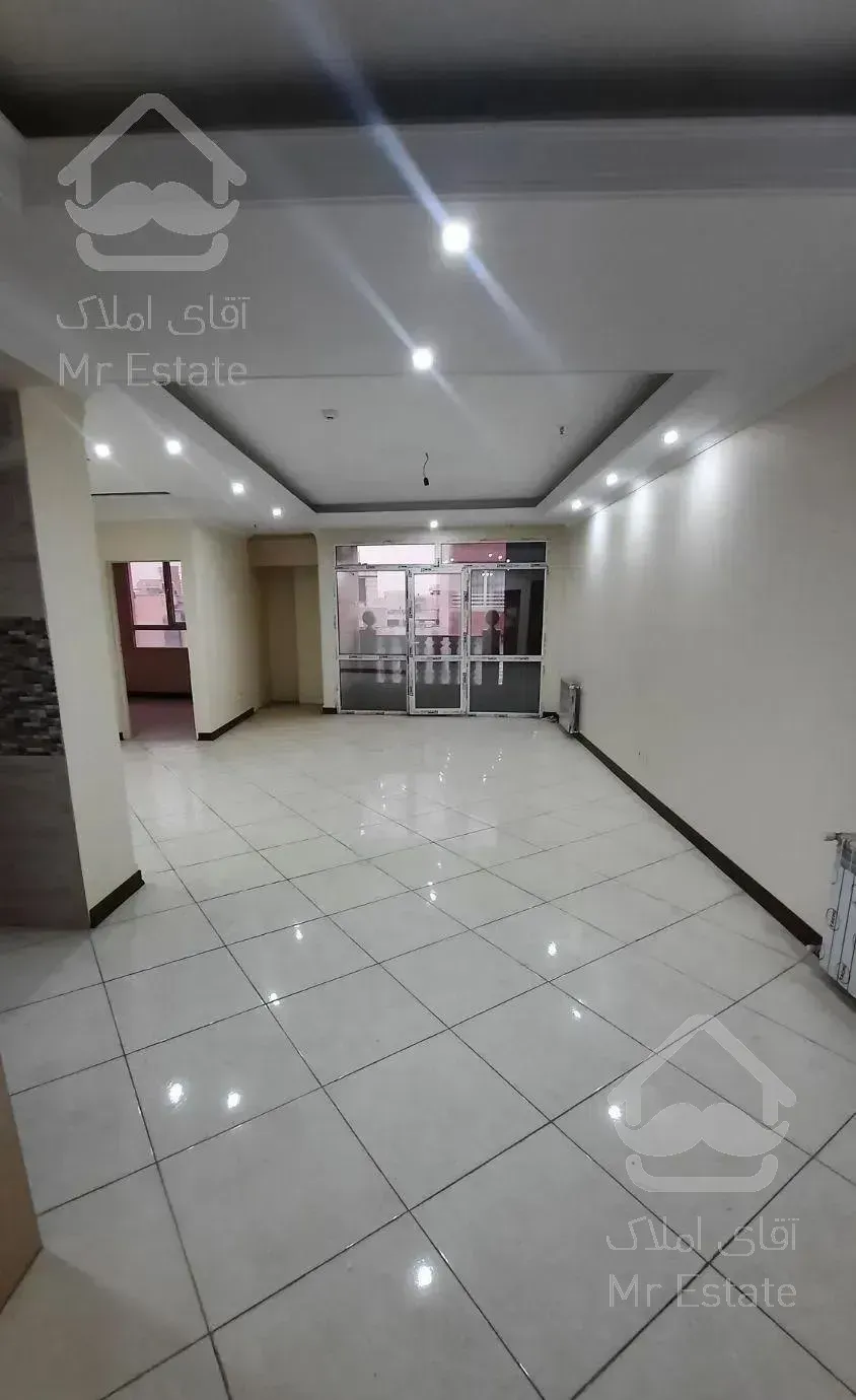 ۹۰ متر کلید نخورده دو خواب واقع در سنایی