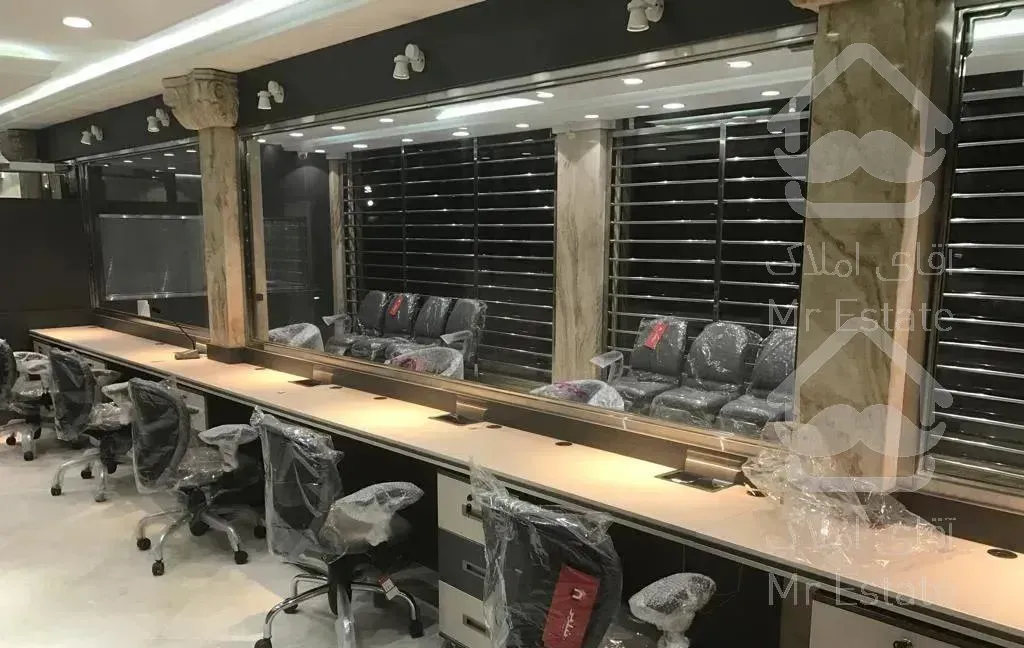 ۱۰۵ متر بر ۱۴/ بر جردن / مجهز برای صرافی و غیره