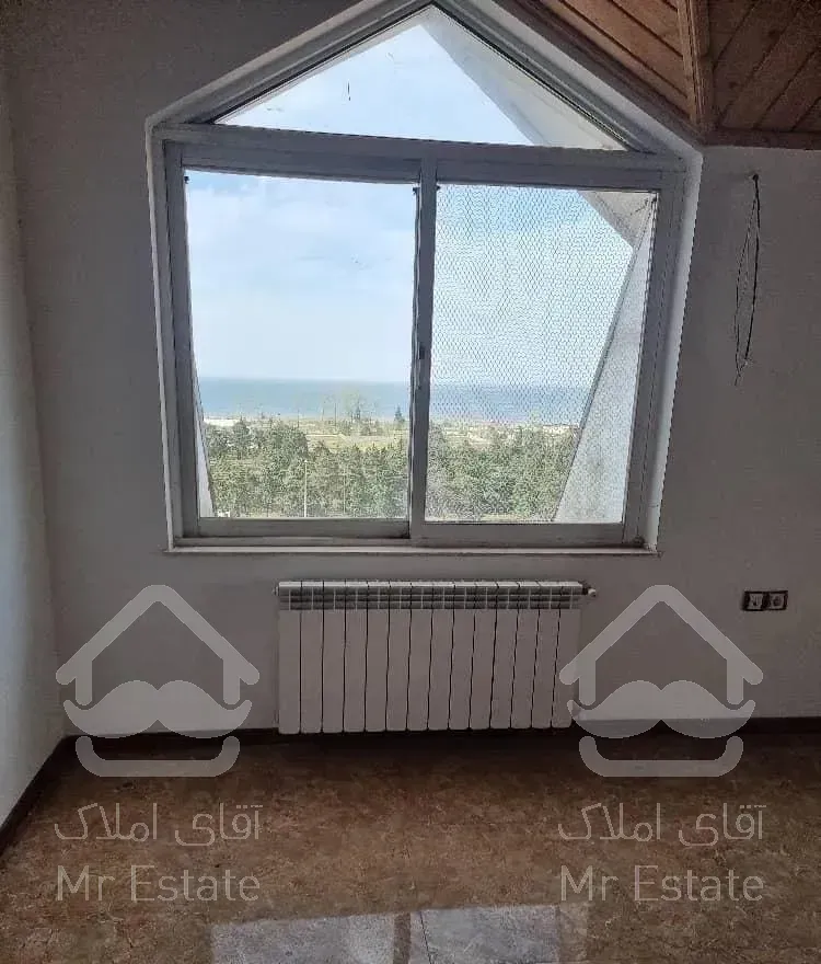 آپارتمان ۱۳۰ متر ویوی دریا