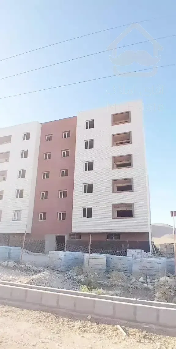 آپارتمان ۱۰۸ متر دو خوابه منظریه