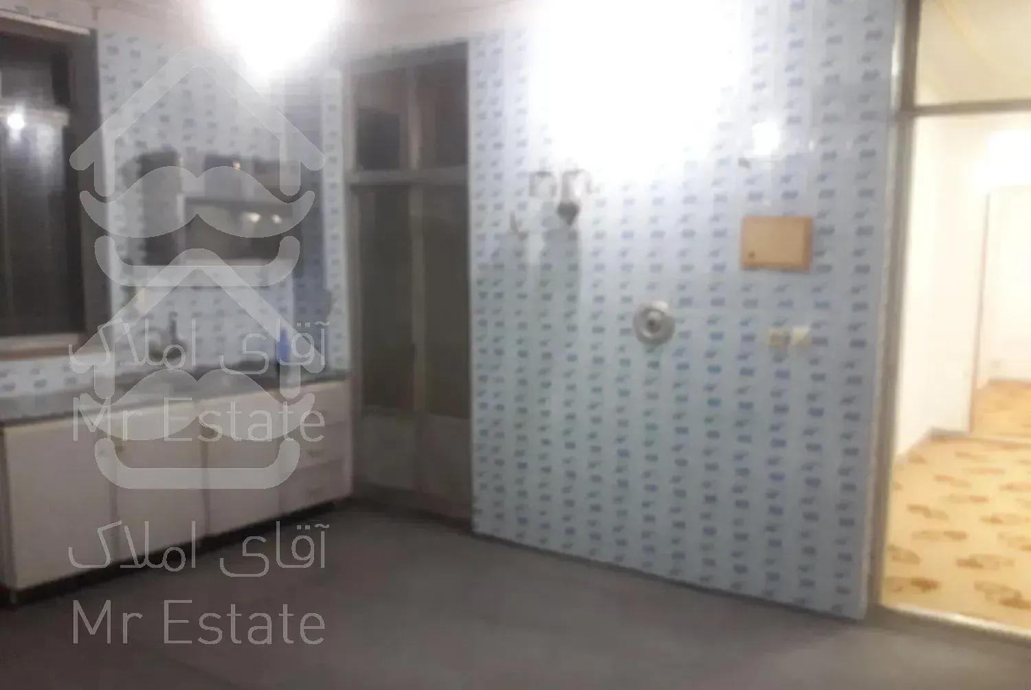 ویلائی۱۸۰ متری لنگرود جاده چمخاله