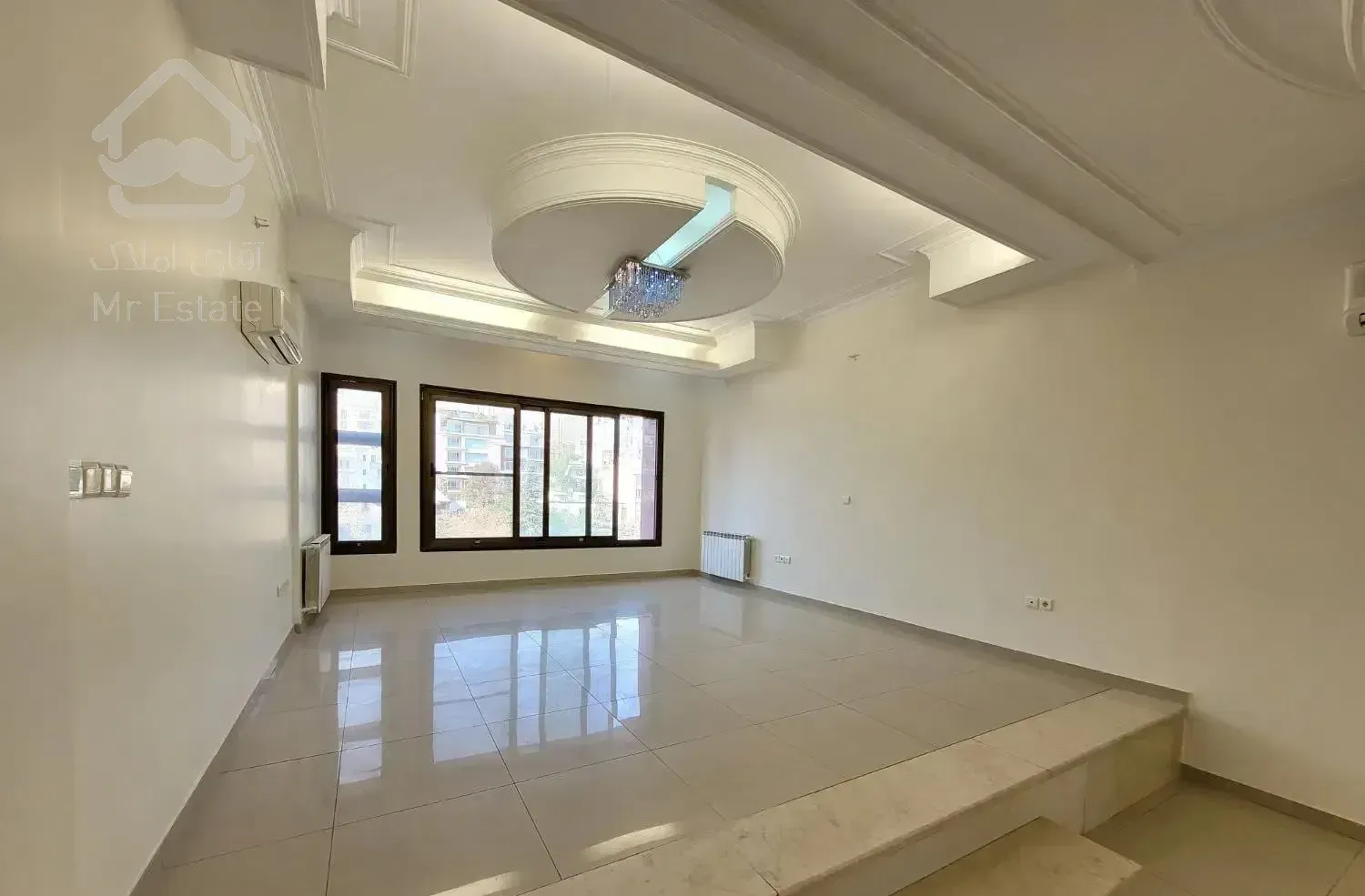 فرمانیه شرقی 235متر نور و ویو شمال و جنوب / فول