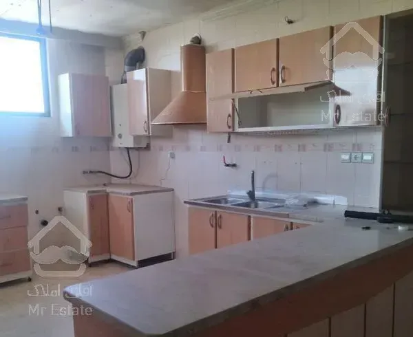 آپارتمان ۸۵ متری 1خوابه تمیز