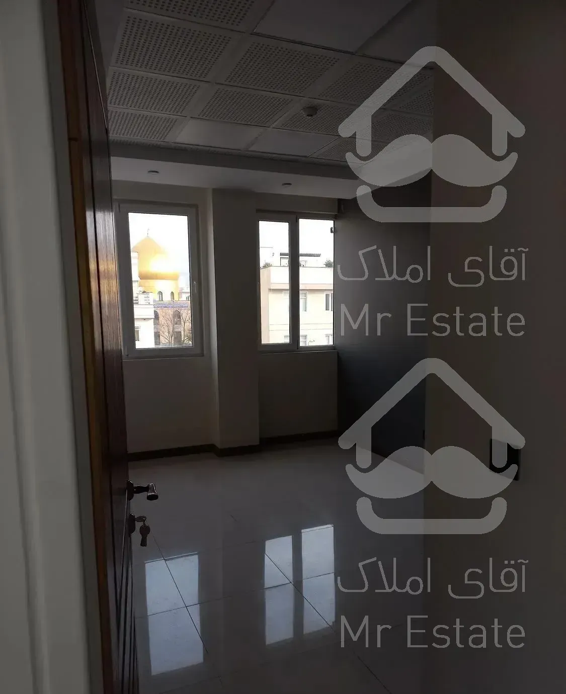 ۹۴ متر سند اداری ساختمان کم واحد دسترسی