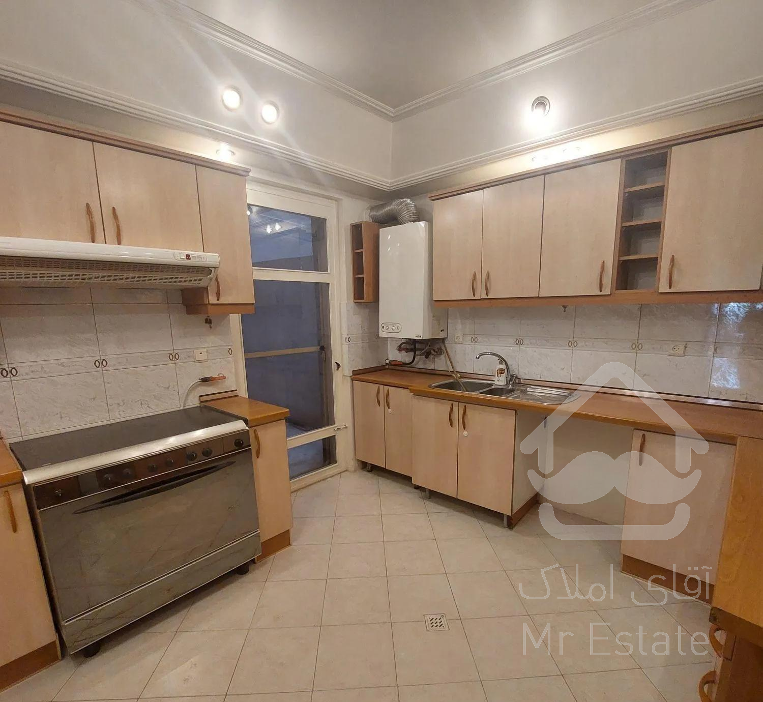 ۱۱۰ متر نیاوران جماران/ دسترسی