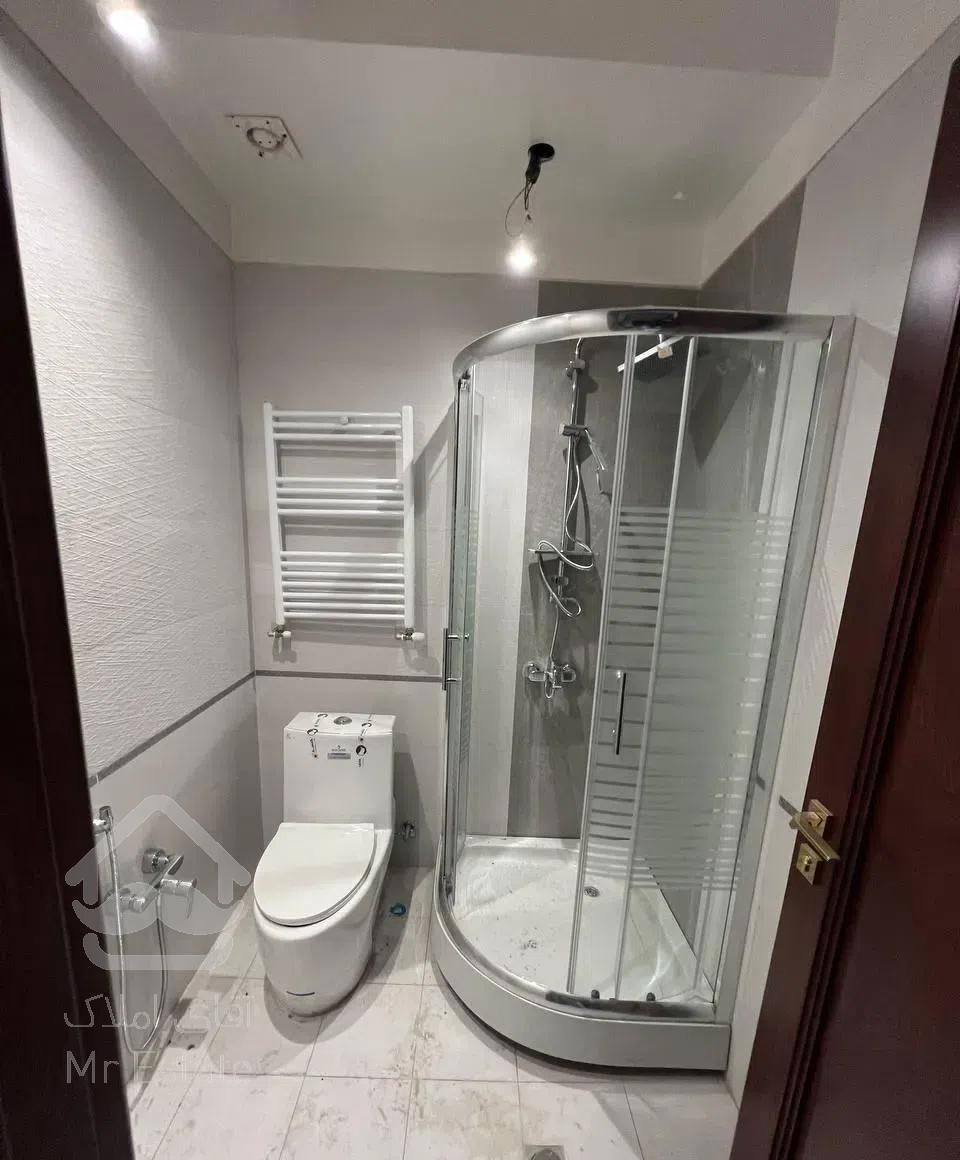 185متر نوسازکلیدنخورده ۲پارکینگ روف گاردن ۱۵۰غربی