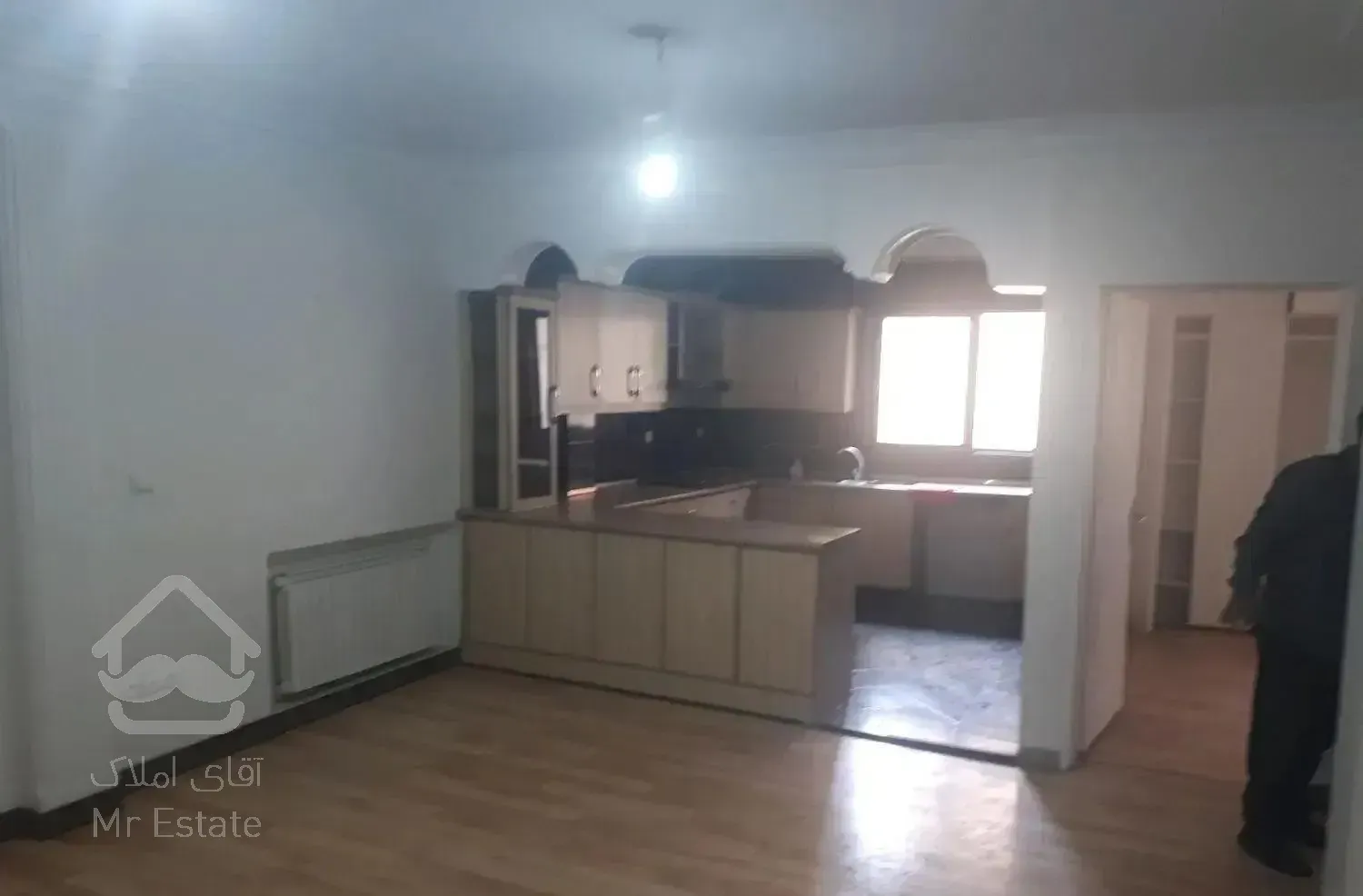 آپارتمان ۶۵ متری یک خوابه خ سادات