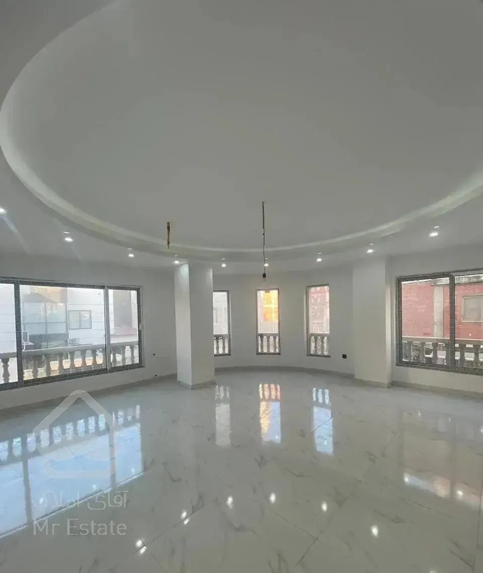 آپارتمان مرکزشهر ۱۰۵متری سنددار طبقه۵ ویوزیبا معلم