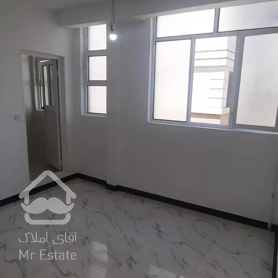 آپارتمان ۴۹ متری کمیل